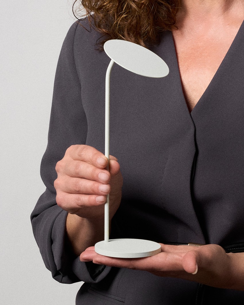 HOVER  Sustain Awards Totem FIL I