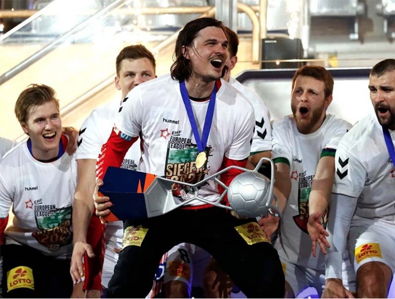 troféus por medida champions ehf