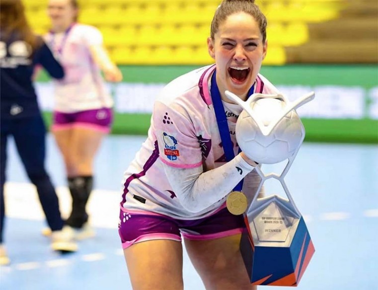 troféus por medida champions ehf