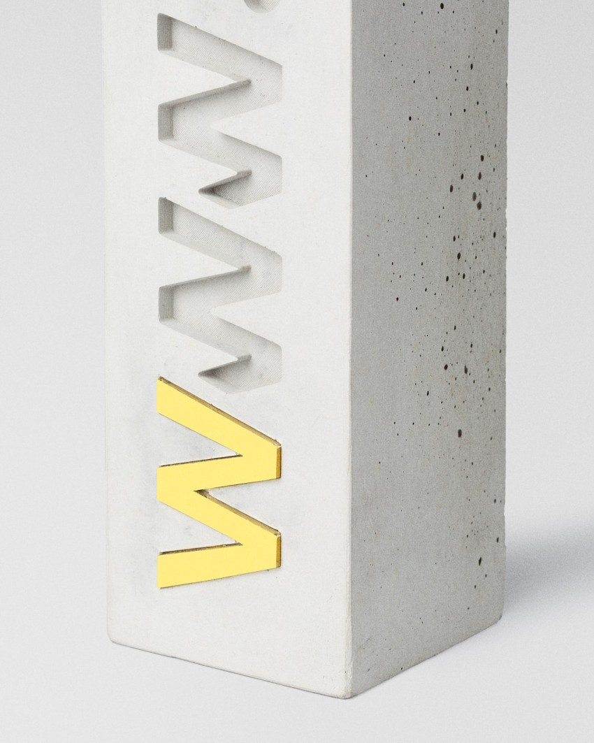 Troféu feito à medida em betão reciclado para o prémio Awwwards 2026